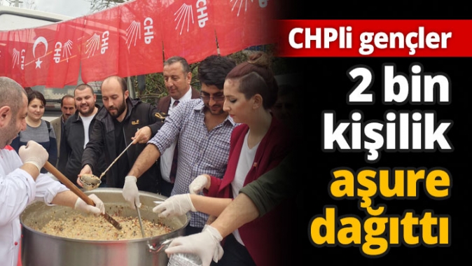 CHP Kartepeli gençler 2 bin kişilik aşure dağıttı