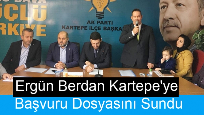 Ergün Berdan Kartepeye başvuru Dosyasını Sundu