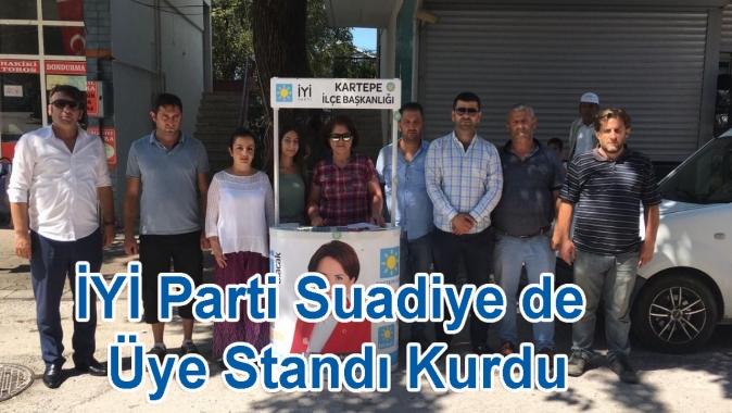 İYİ Parti Suadiye de Üye Standı Kurdu