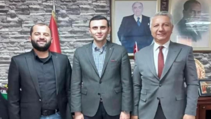 BAŞKAN DOĞAN'DAN MHP'YE ZİYARET BAŞKAN DOĞAN'DAN MHP'YE ZİYARET
