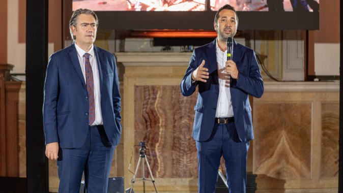 Dünyanın en büyük seramik fuarı Cersaie’de QUA Granite rüzgârı esti