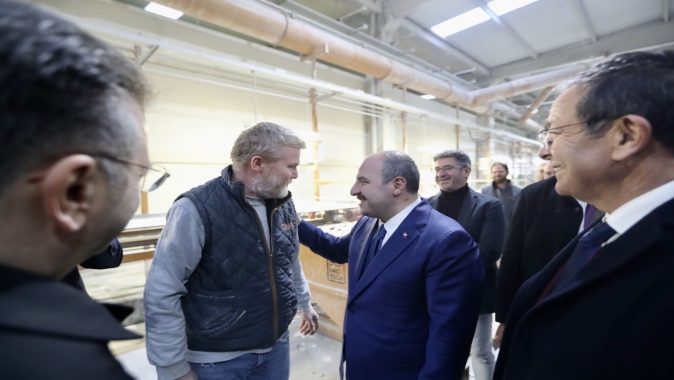 QUA Granite’in yeni üretim hatları Sanayi Bakanı Mustafa Varank’ın katılımıyla açıldı